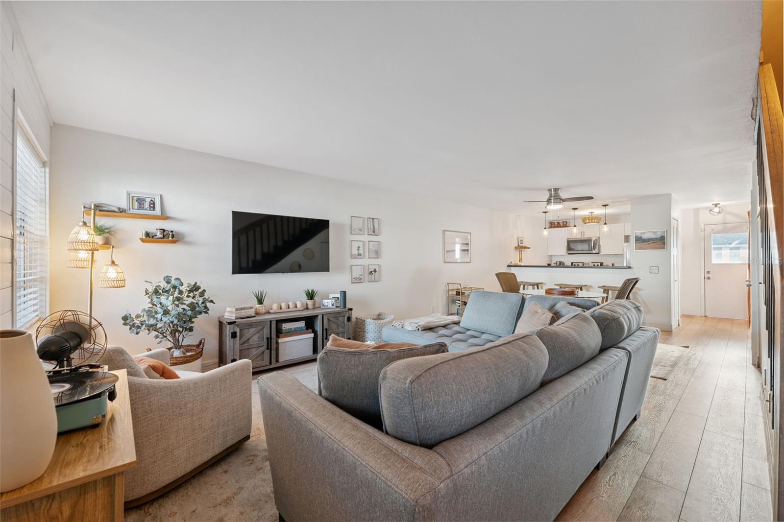 4821 W MCELROY AVENUE D210