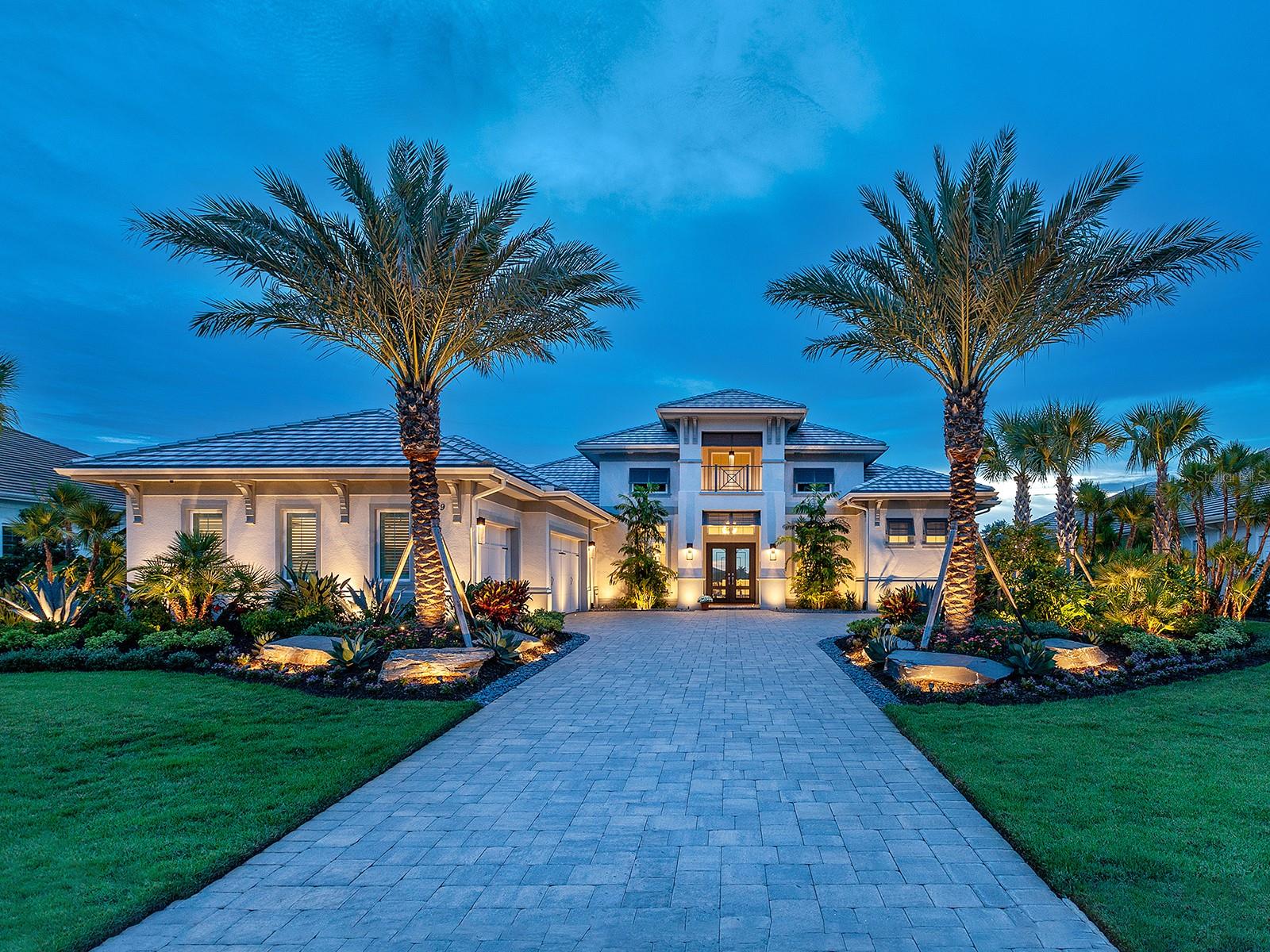 LAKE CLUB - Residential