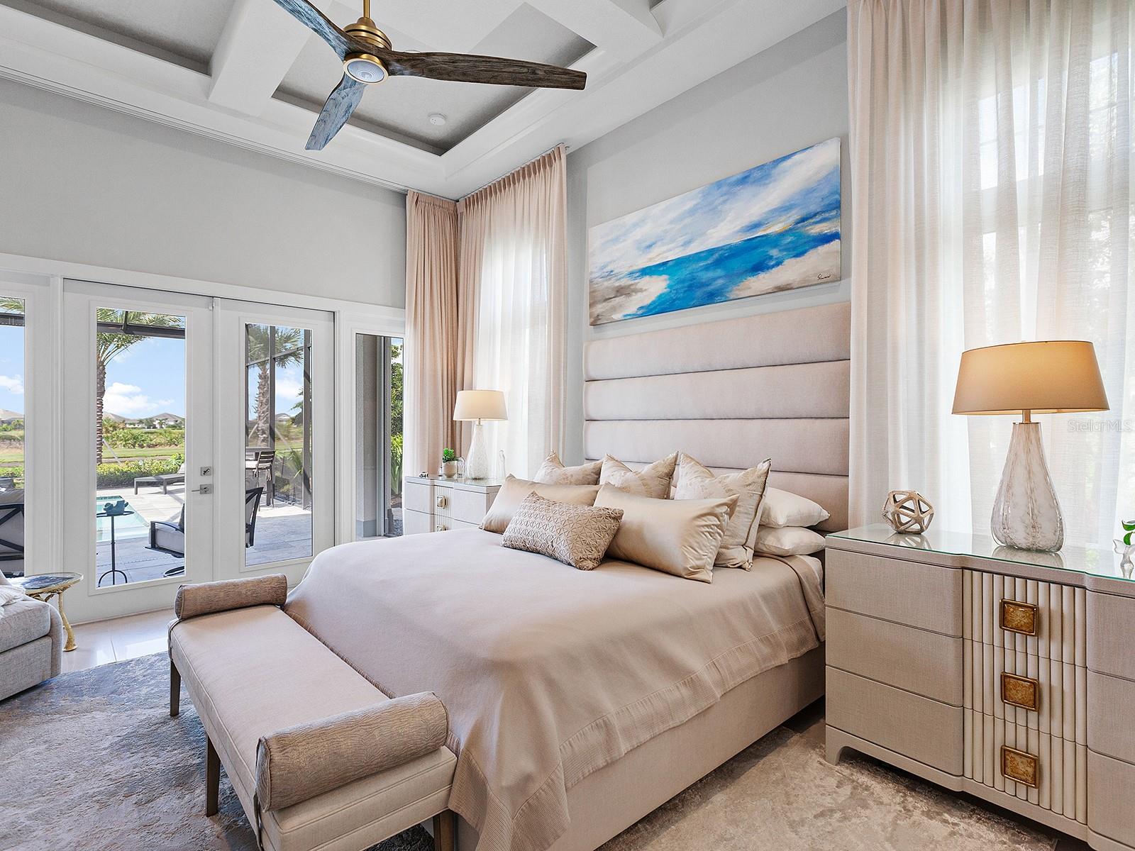 LAKE CLUB - Residential