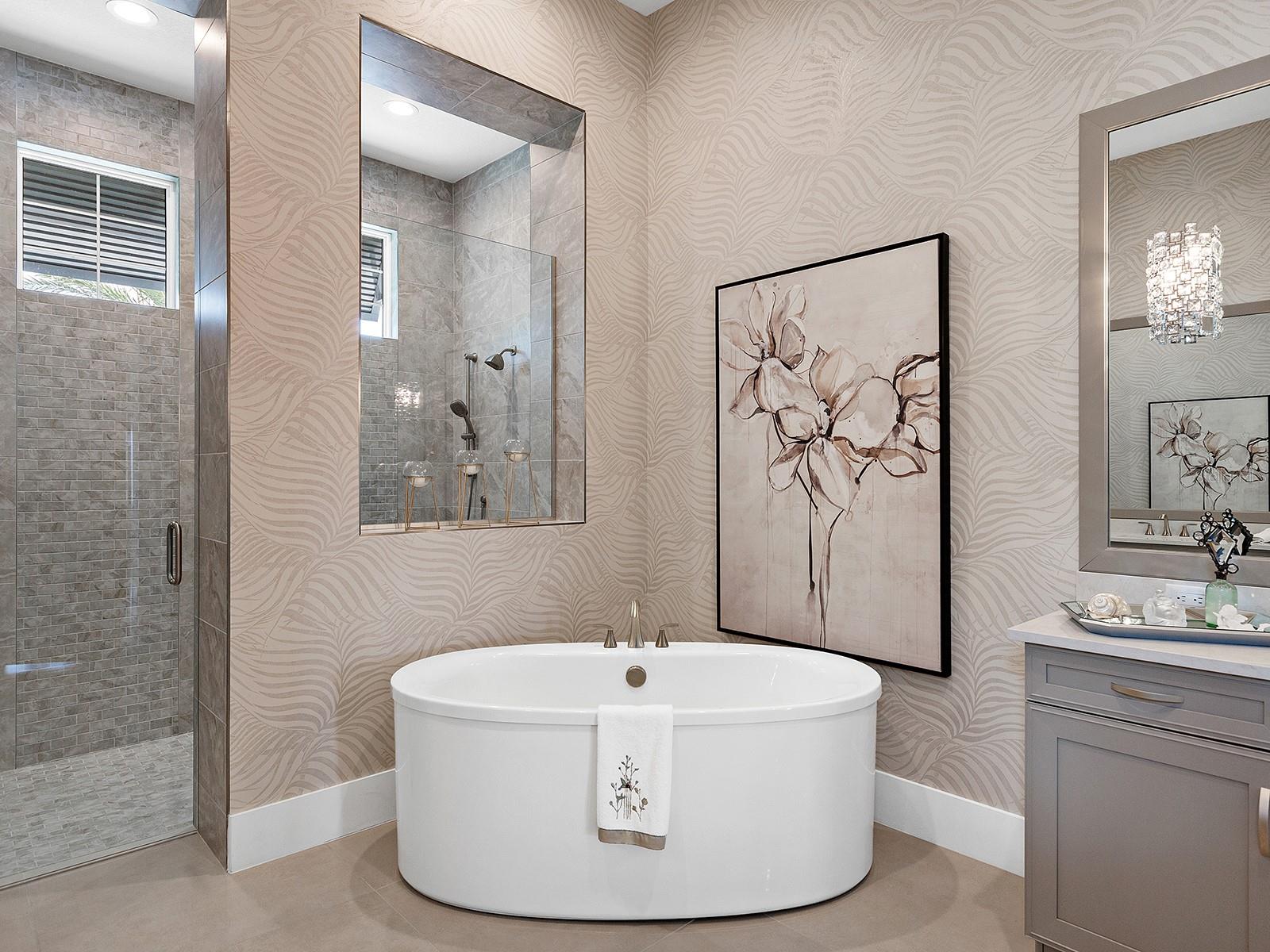 LAKE CLUB - Residential