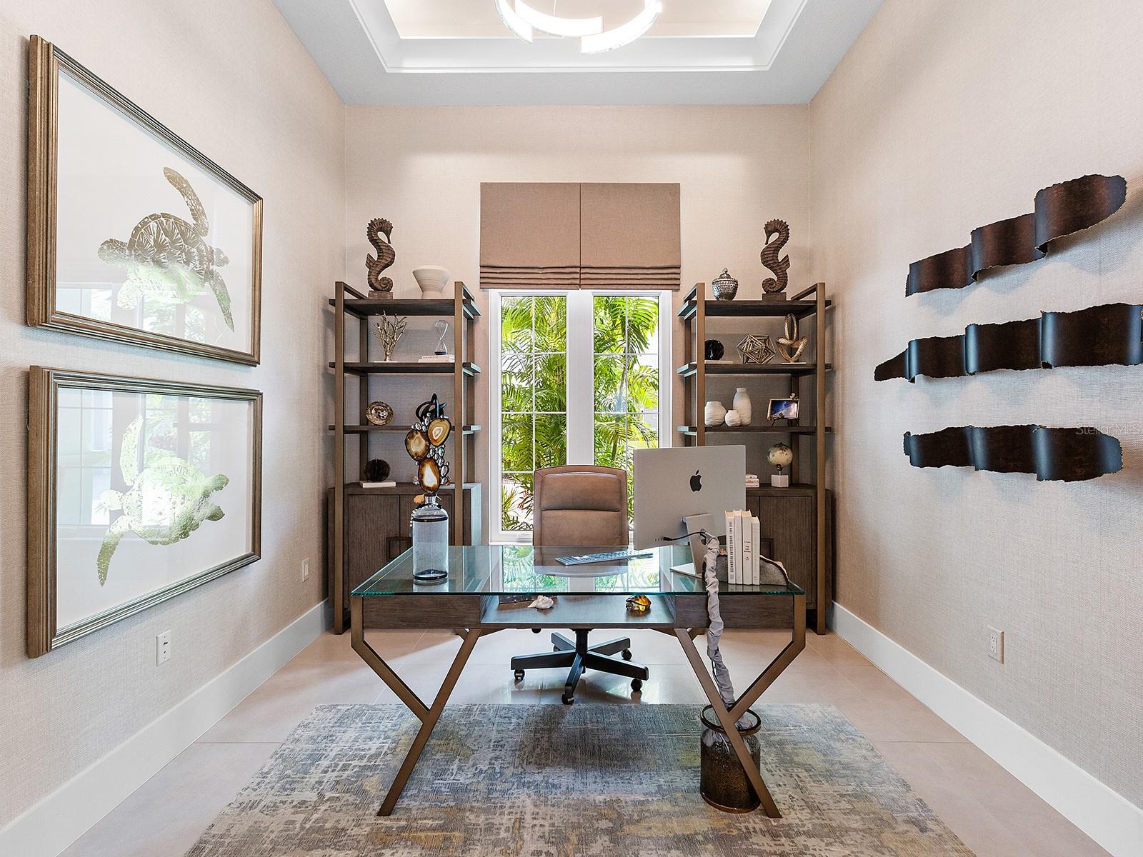 LAKE CLUB - Residential