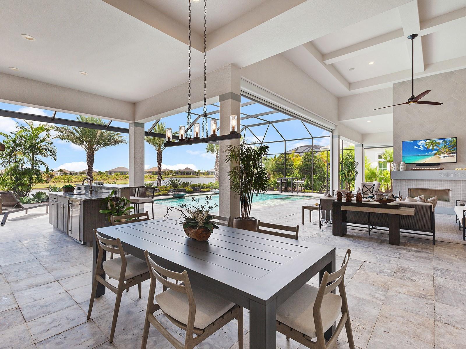 LAKE CLUB - Residential