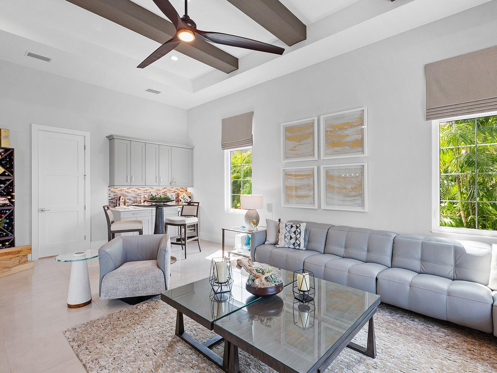 LAKE CLUB - Residential