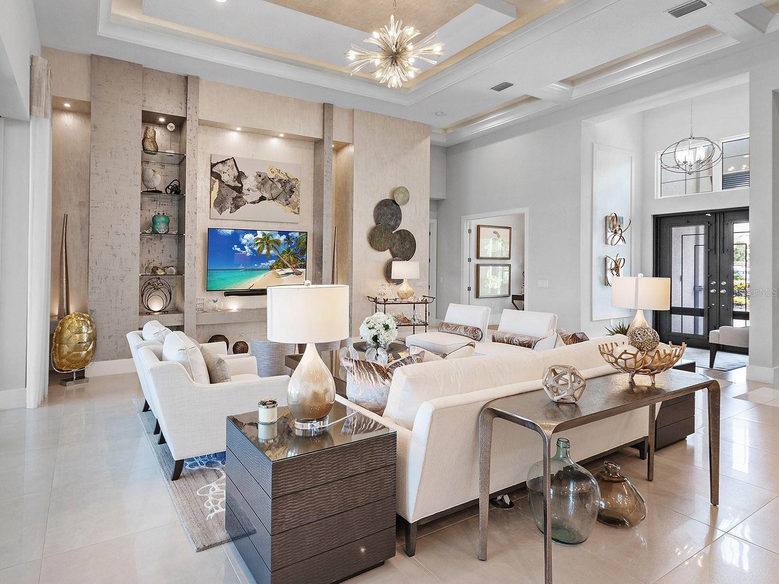 LAKE CLUB - Residential