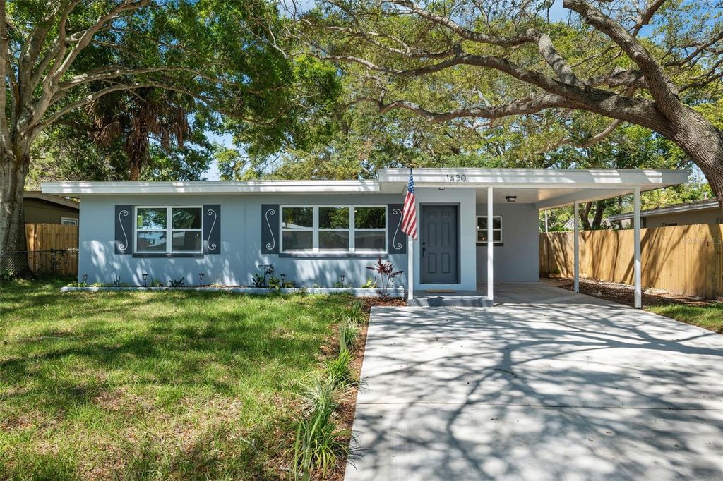 Photo of 1620 San Mateo Drive, Dunedin, FL 34698 (MLS # TB8456433)