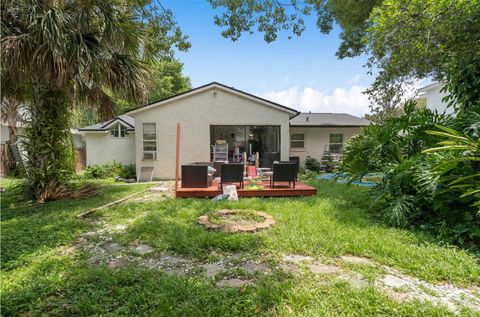 A home in WINTER PARK