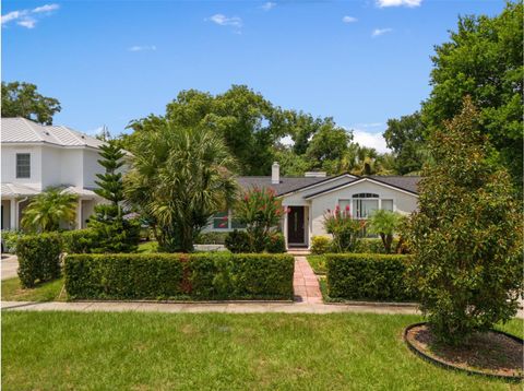 A home in WINTER PARK