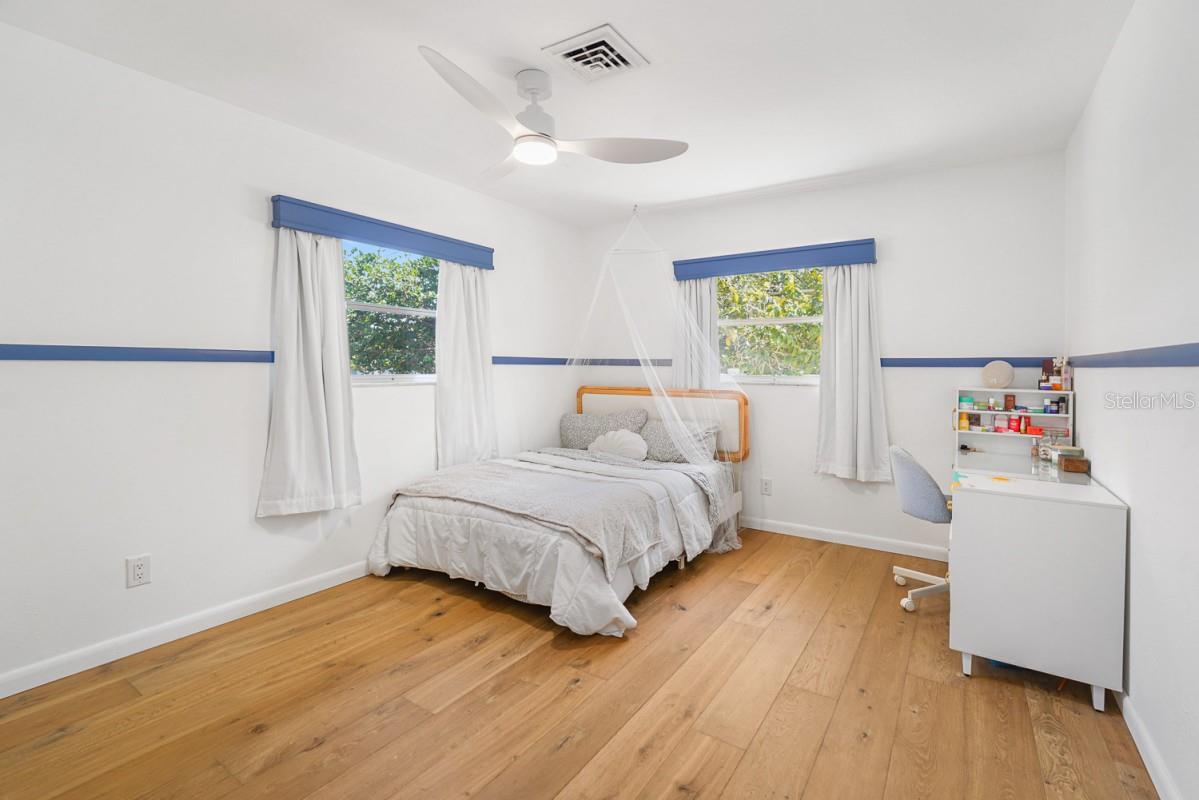 SORRENTO EAST - Residential