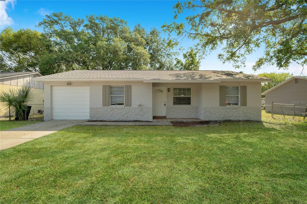 Photo of 2853 Sanford Avenue, Sanford, FL 32773 (MLS # O6401347)