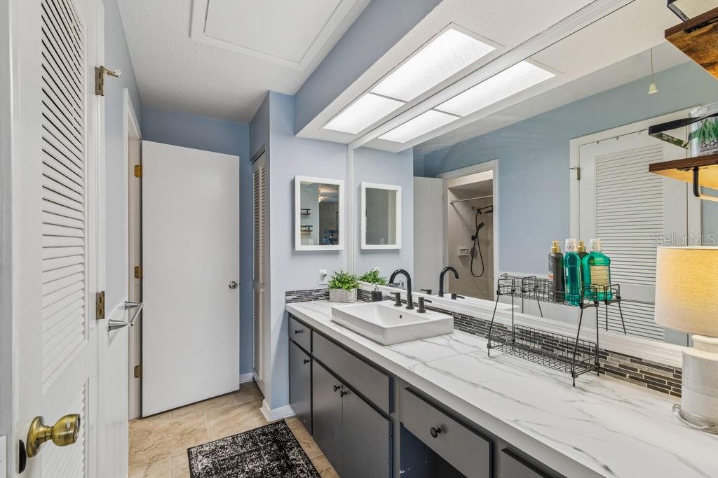 BAY PARK ESTATES - Residential