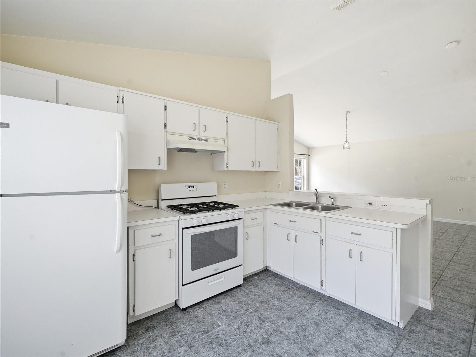 STERLING RANCH UNIT 12 - Residential Lease