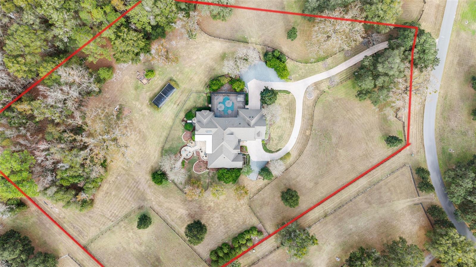 COUNTRY CLUB FARMS A HAMLET - Residential