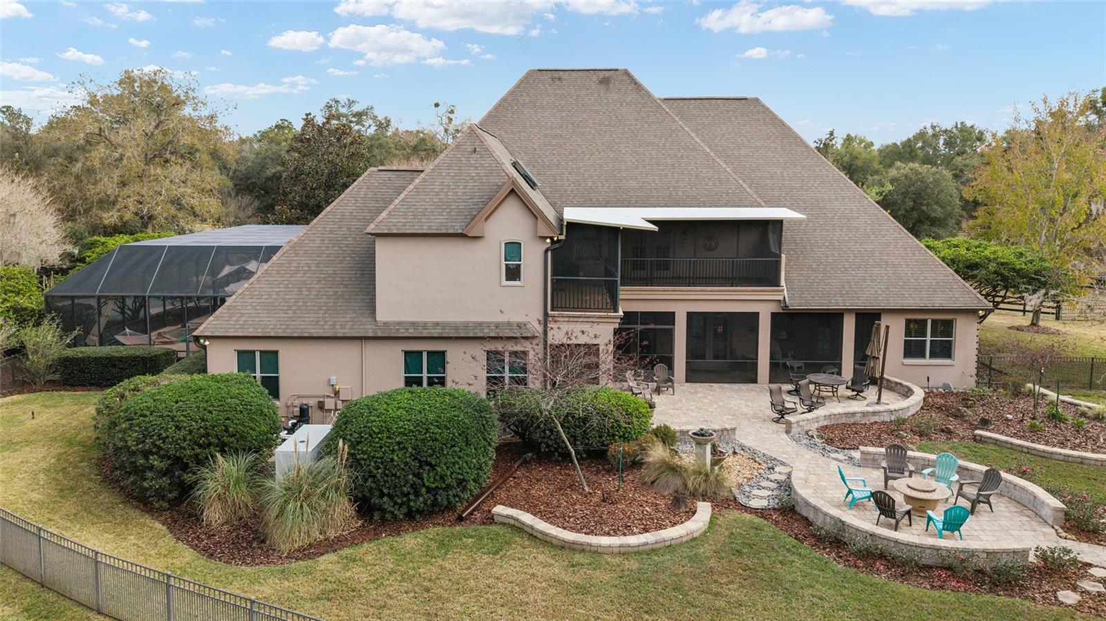 COUNTRY CLUB FARMS A HAMLET - Residential