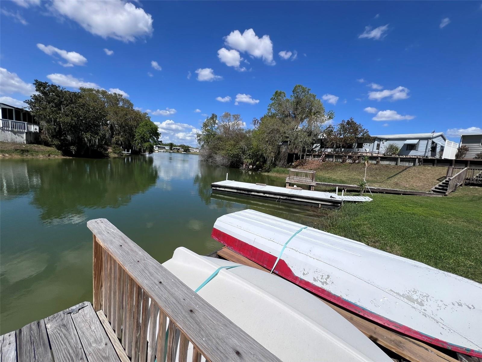 FLORAL LAKES - Residential