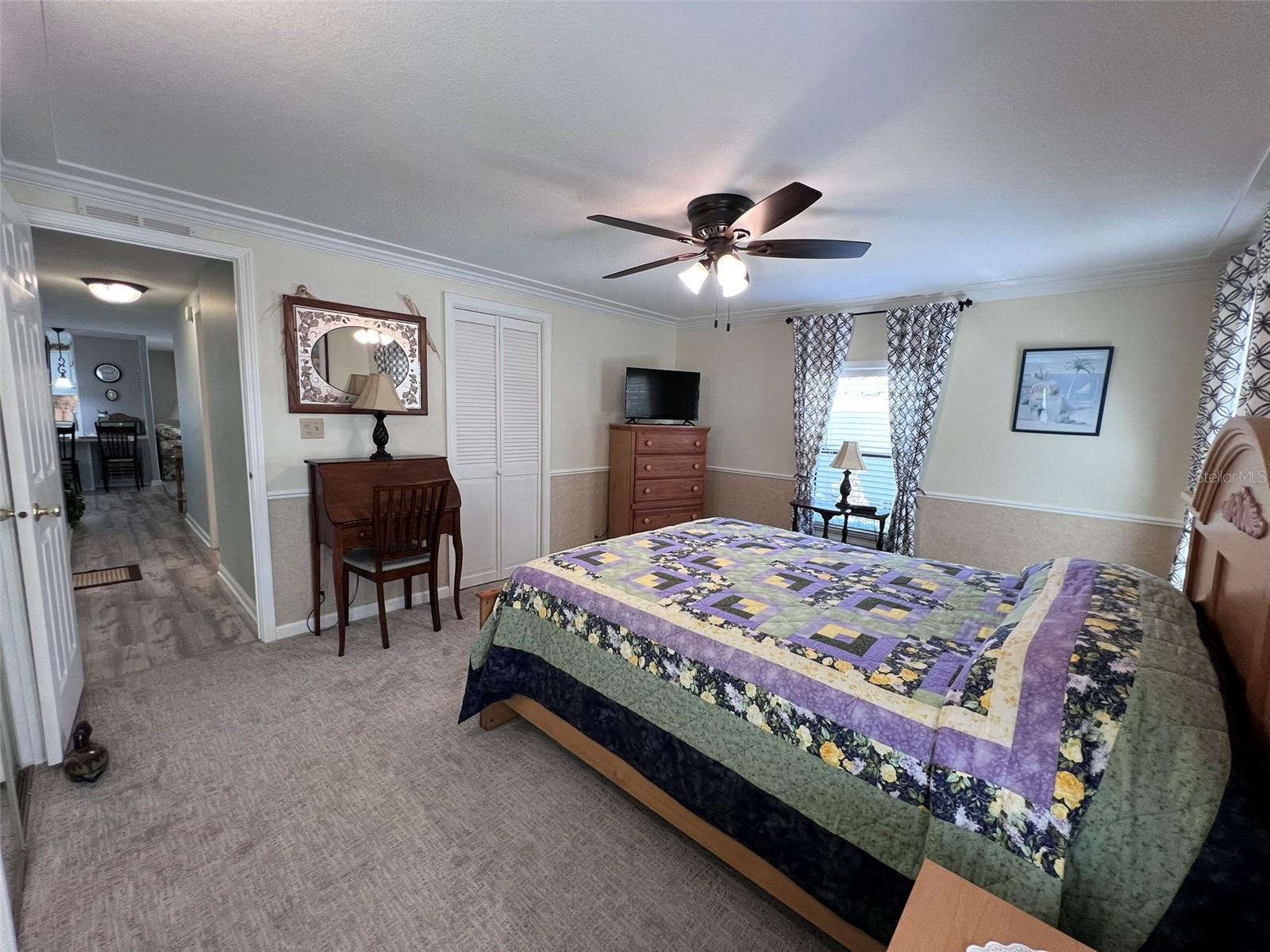 FLORAL LAKES - Residential