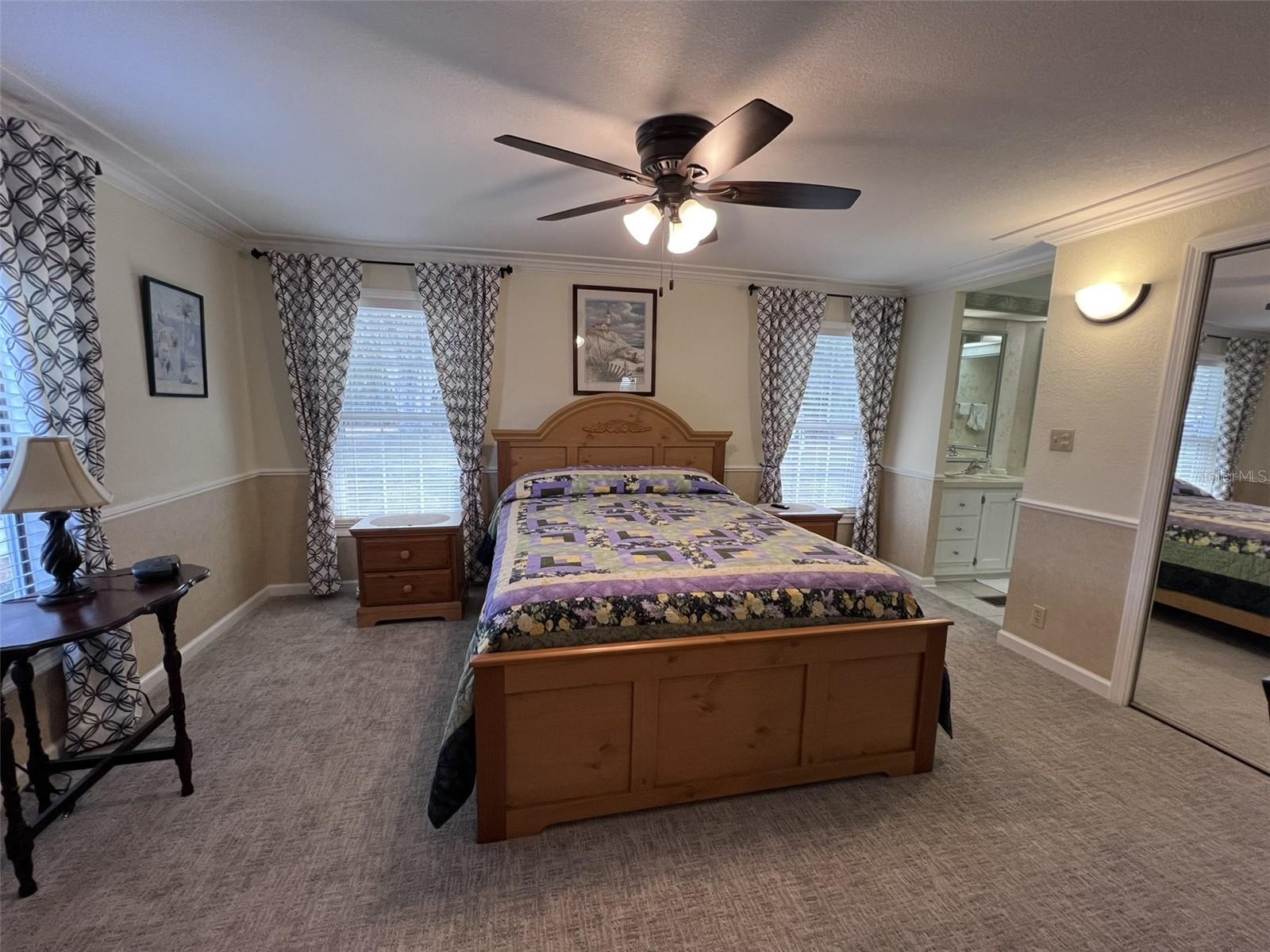 FLORAL LAKES - Residential