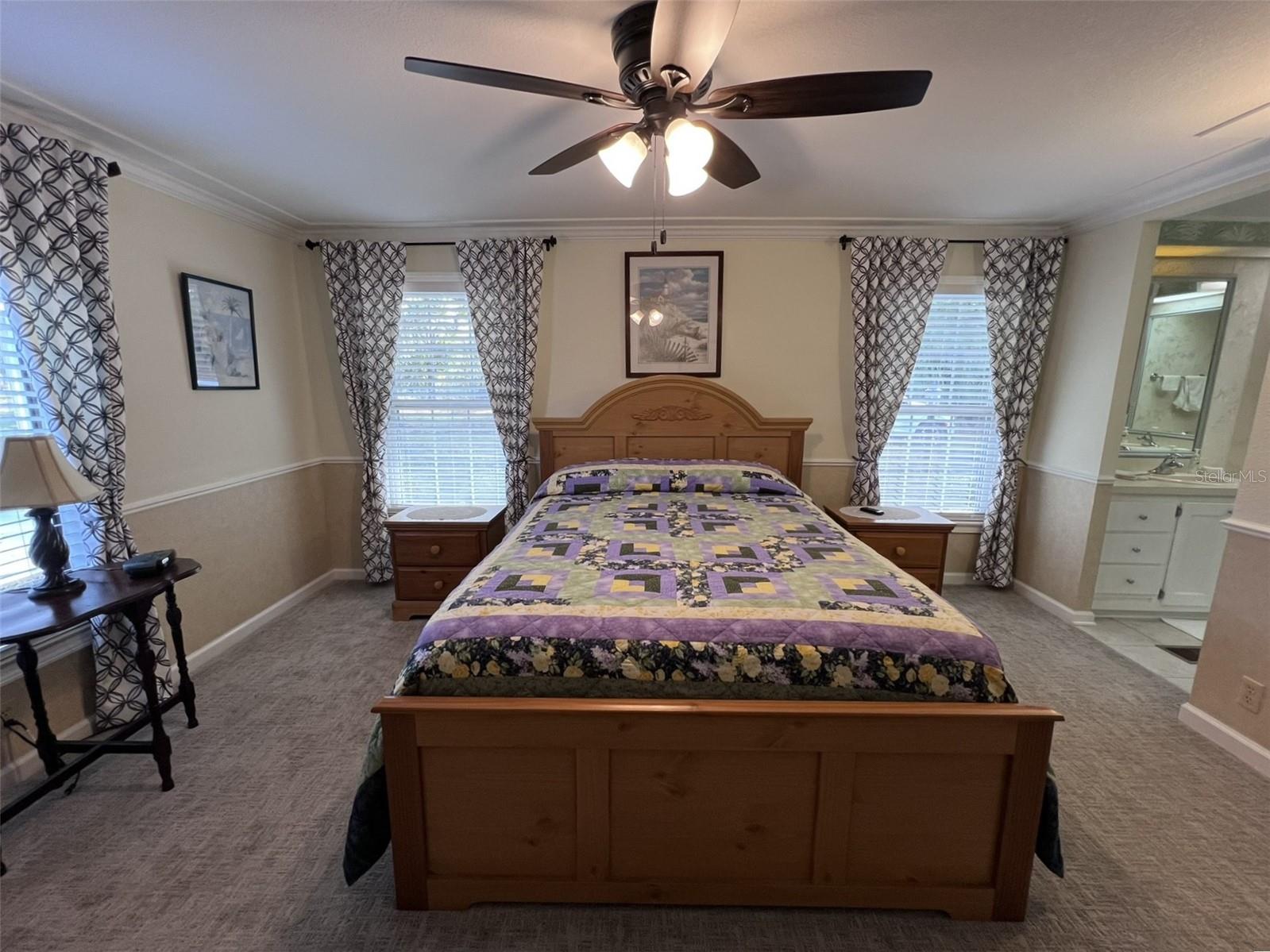 FLORAL LAKES - Residential