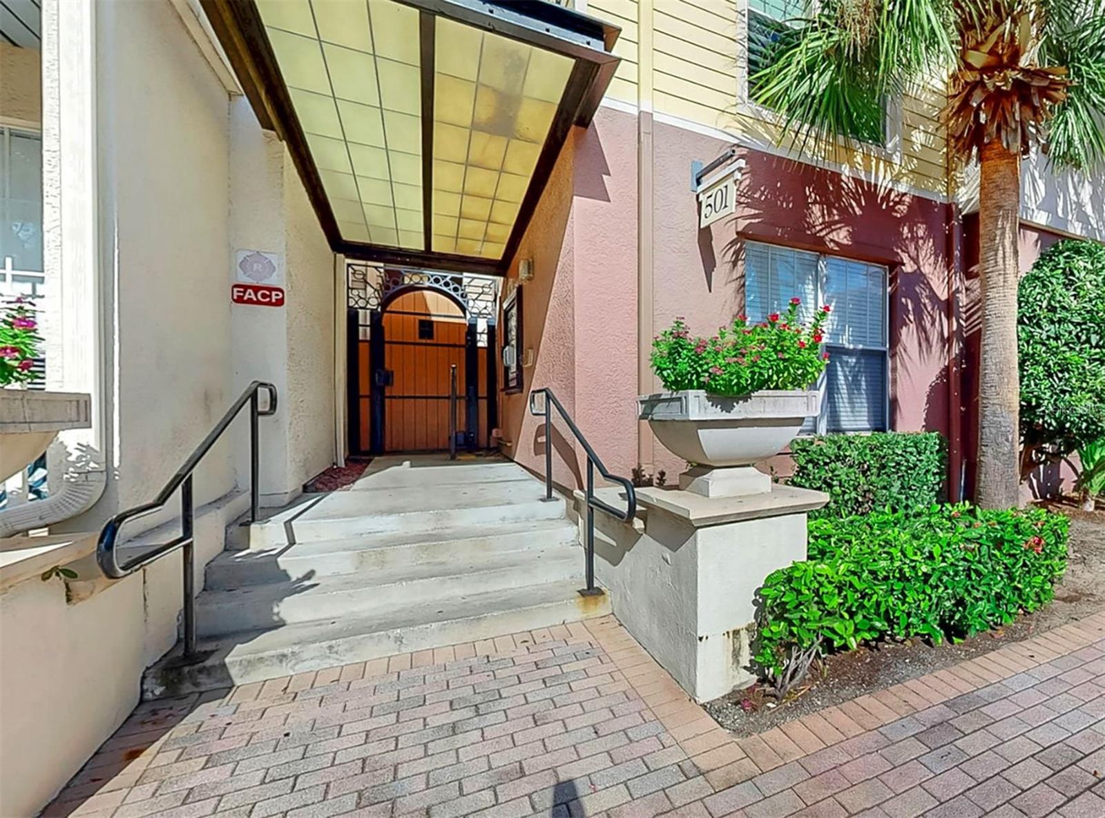 Don't miss this incredible opportunity to own a beautifully updated 1-bedroom, 1-bath condo at The Madison at SoHo, one of South Tampa's most desirable communities. Perfectly situated in the vibrant SoHo / Hyde Park district, this residence combines stylish upgrades, resort-style amenities, and an unbeatable walkable location.
Inside, you'll find a bright and open 760 sq ft layout with high ceilings and large windows that fill the home with natural light. A major renovation in 2018 transformed the condo with a luxurious walk-in shower (tub removed), a new water heater, new appliances, and beautiful new tile flooring throughout, creating a modern and low-maintenance living space. The spacious bedroom offers two closets, including a walk-in, providing plenty of storage and flexibility for your retreat. Neutral finishes throughout make this the perfect blank canvas to decorate and style to your taste.
Beyond your door, enjoy the best of South Tampa living with access to resort-style amenities, including a sparkling pool and spa, tropical courtyards, grilling areas, and secure building access. The HOA also includes concierge trash service, water, sewer, and exterior maintenance, delivering true low-maintenance living and excellent monthly value. Covered parking adds extra convenience and peace of mind.
The location is simply unmatched, just minutes from Bayshore Boulevard, Publix Market, Hyde Park Village, and South Howard Avenue's top restaurants, coffee shops, and nightlife. You're also minutes from Downtown Tampa, University of Tampa, Tampa General Hospital, MacDill AFB, Water Street, and major commuter routes (I-275 & Crosstown Expressway). Zoned for highly rated schools: Mitchell Elementary, Wilson Middle, and Plant High School.
Whether you're a first-time buyer, investor, or looking for a stylish South Tampa retreat, this condo delivers on location, lifestyle, and long-term potential.