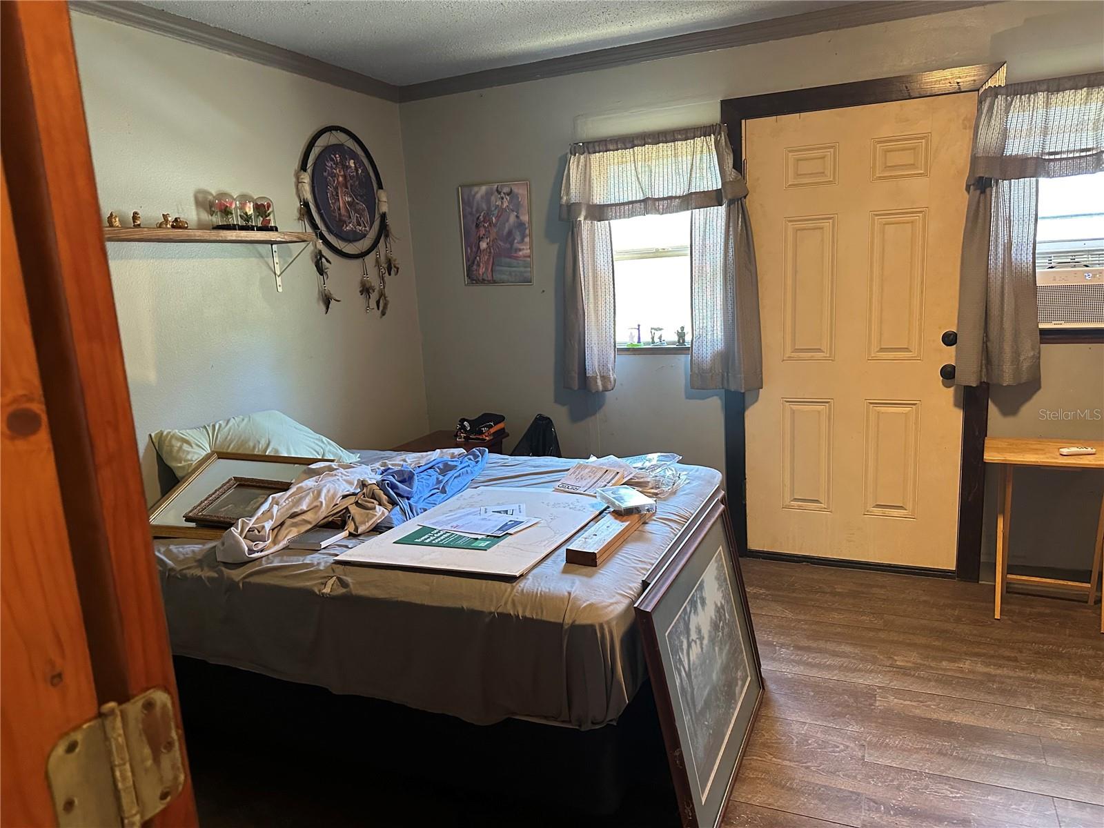 HOLIDAY ACRES - Residential
