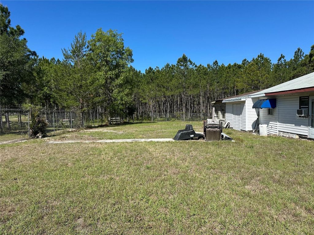 Photo of 8240 W Edgehill Court, Crystal River, FL 34429 (MLS # TB8499666)