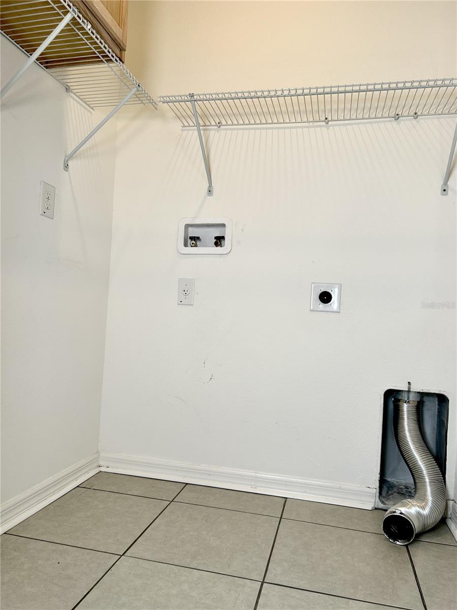 WEEKI WACHEE WOODLANDS - Residential