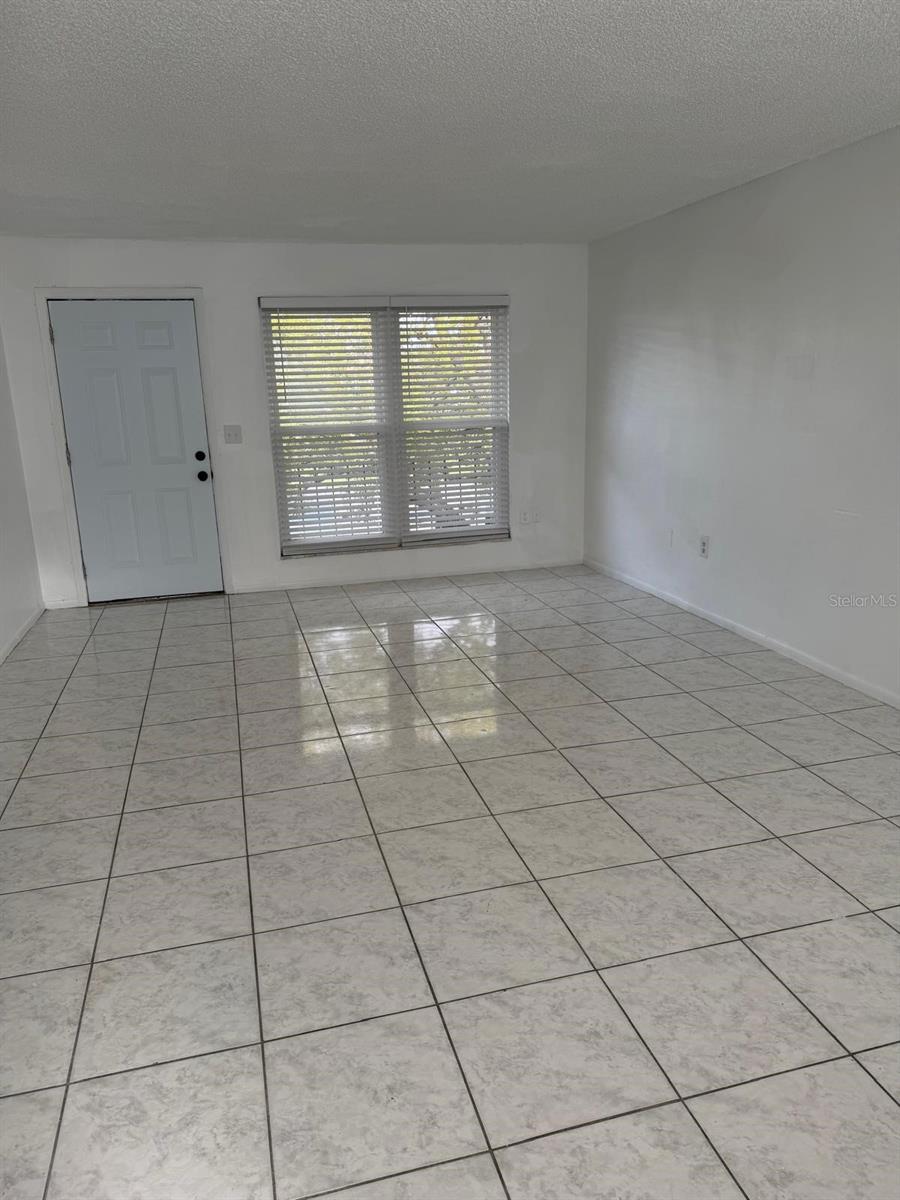 1854 CARALEE BOULEVARD 3