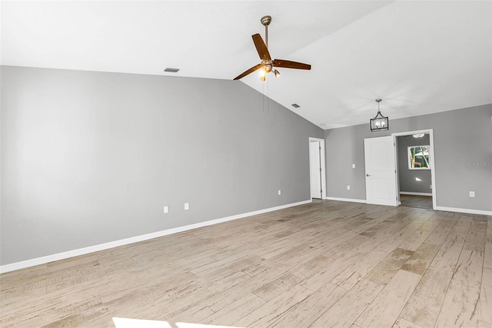 GROVE CITY - Residential