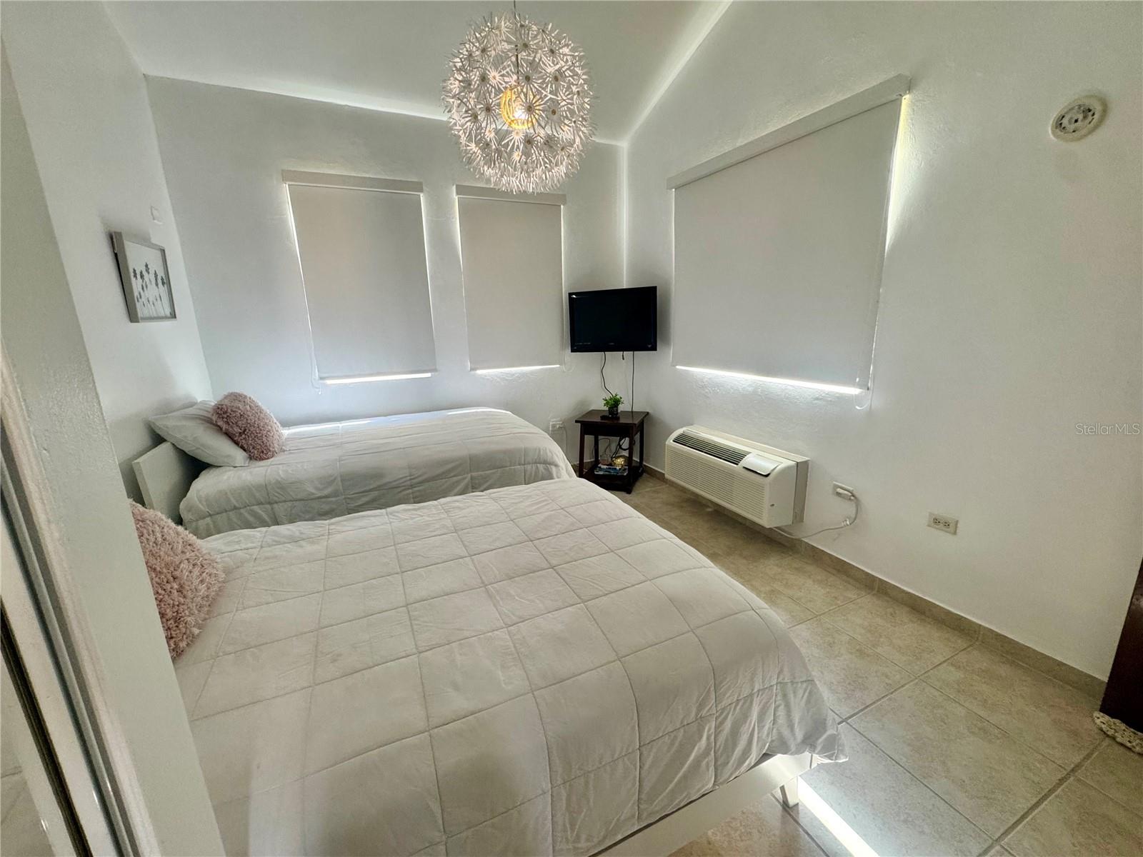 AQUABELLA - Residential