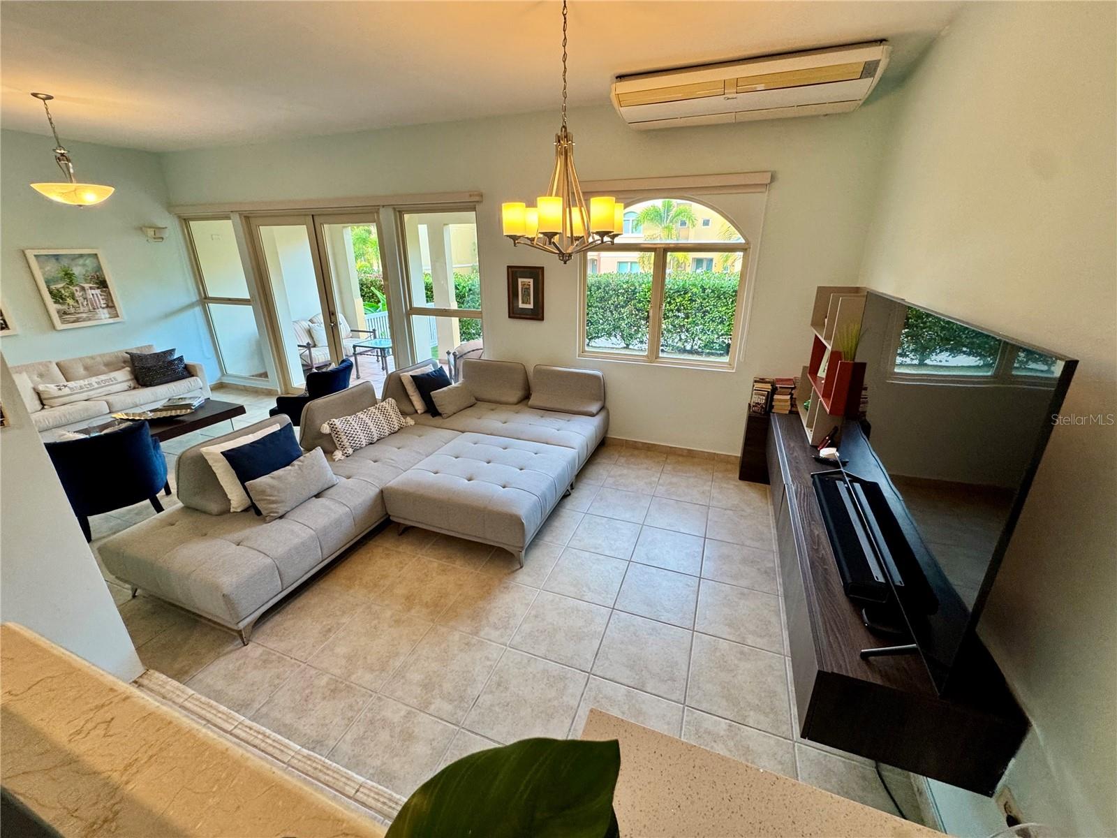 AQUABELLA - Residential