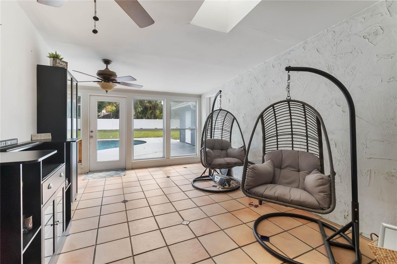 WINTER SPGS UNIT 4 - Residential