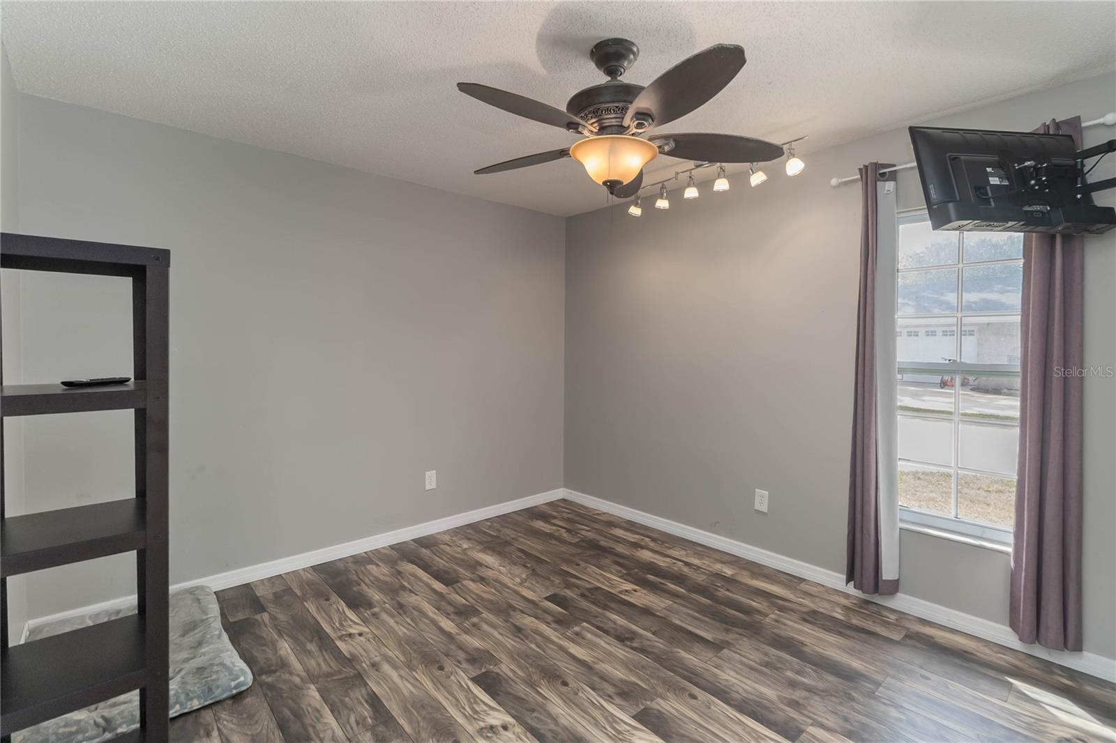 WINTER SPGS UNIT 4 - Residential