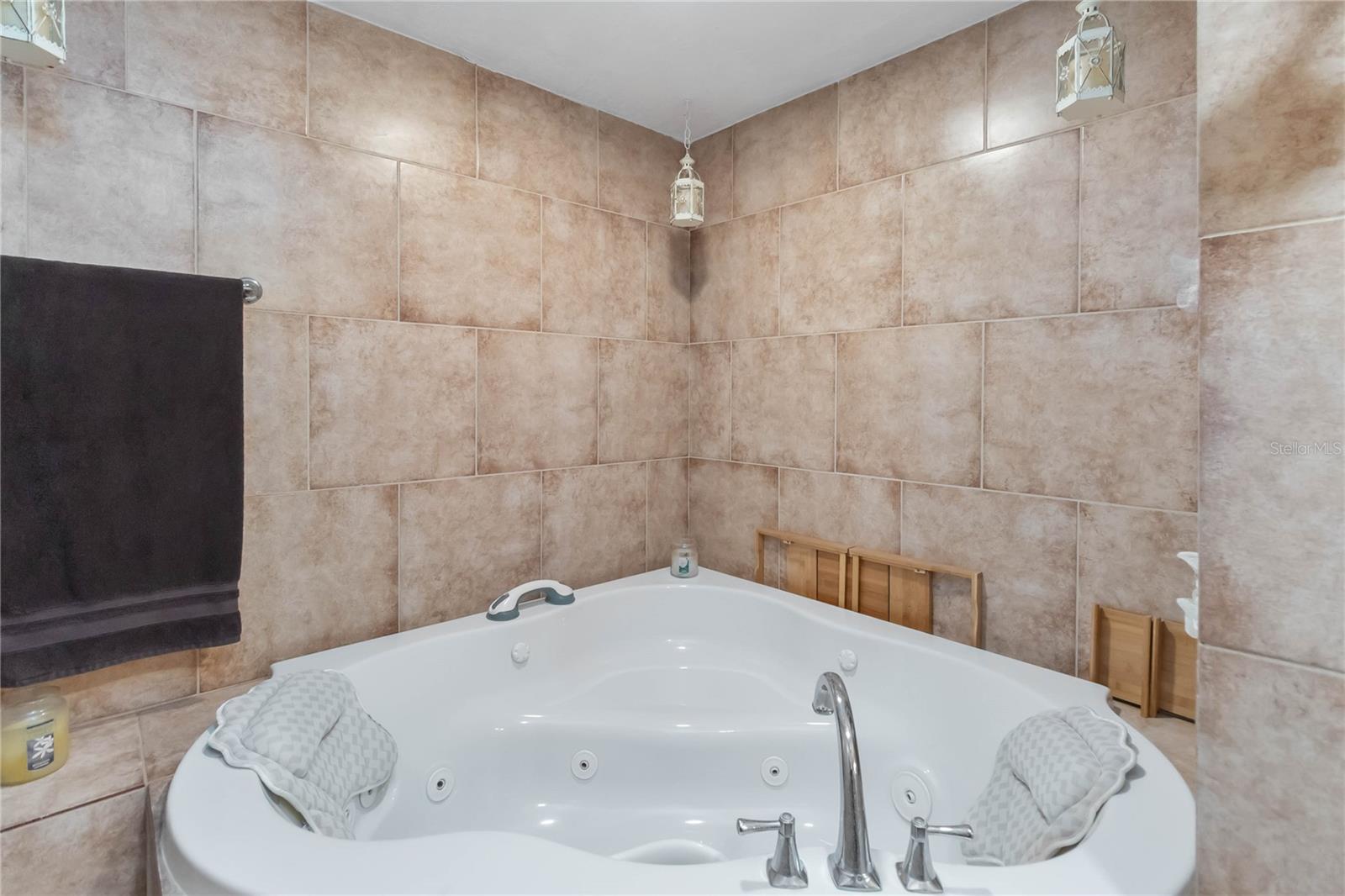 WINTER SPGS UNIT 4 - Residential