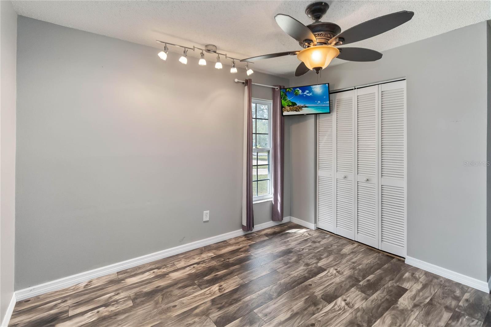 WINTER SPGS UNIT 4 - Residential