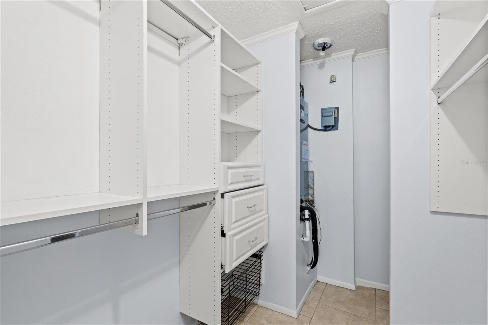 SUMMER WIND - Residential