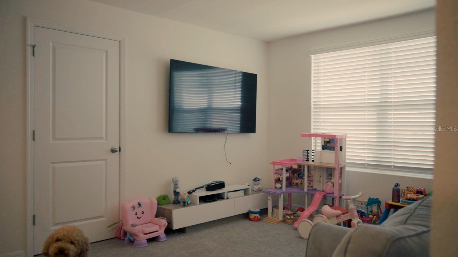 RYE CROSSING - Residential