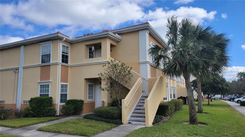 VILLAGIO - Residential Lease