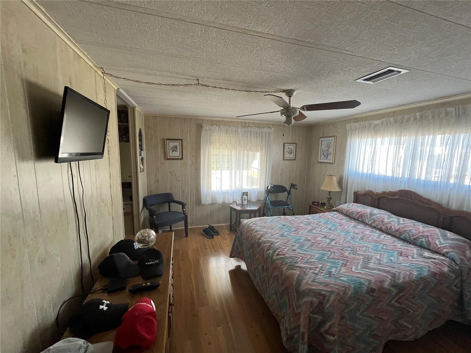 VENICE ISLE - Residential