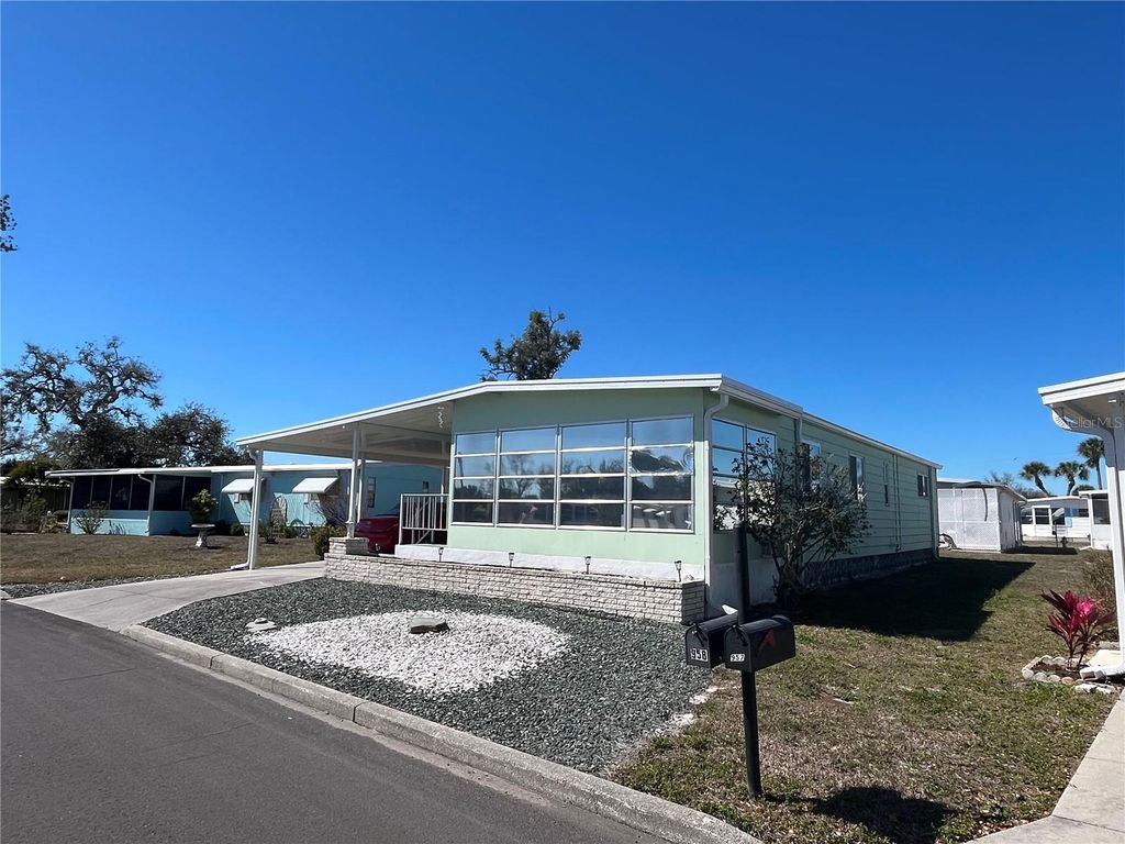 Photo of 958 Cortina Boulevard, Venice, FL 34285 (MLS # N6143149)