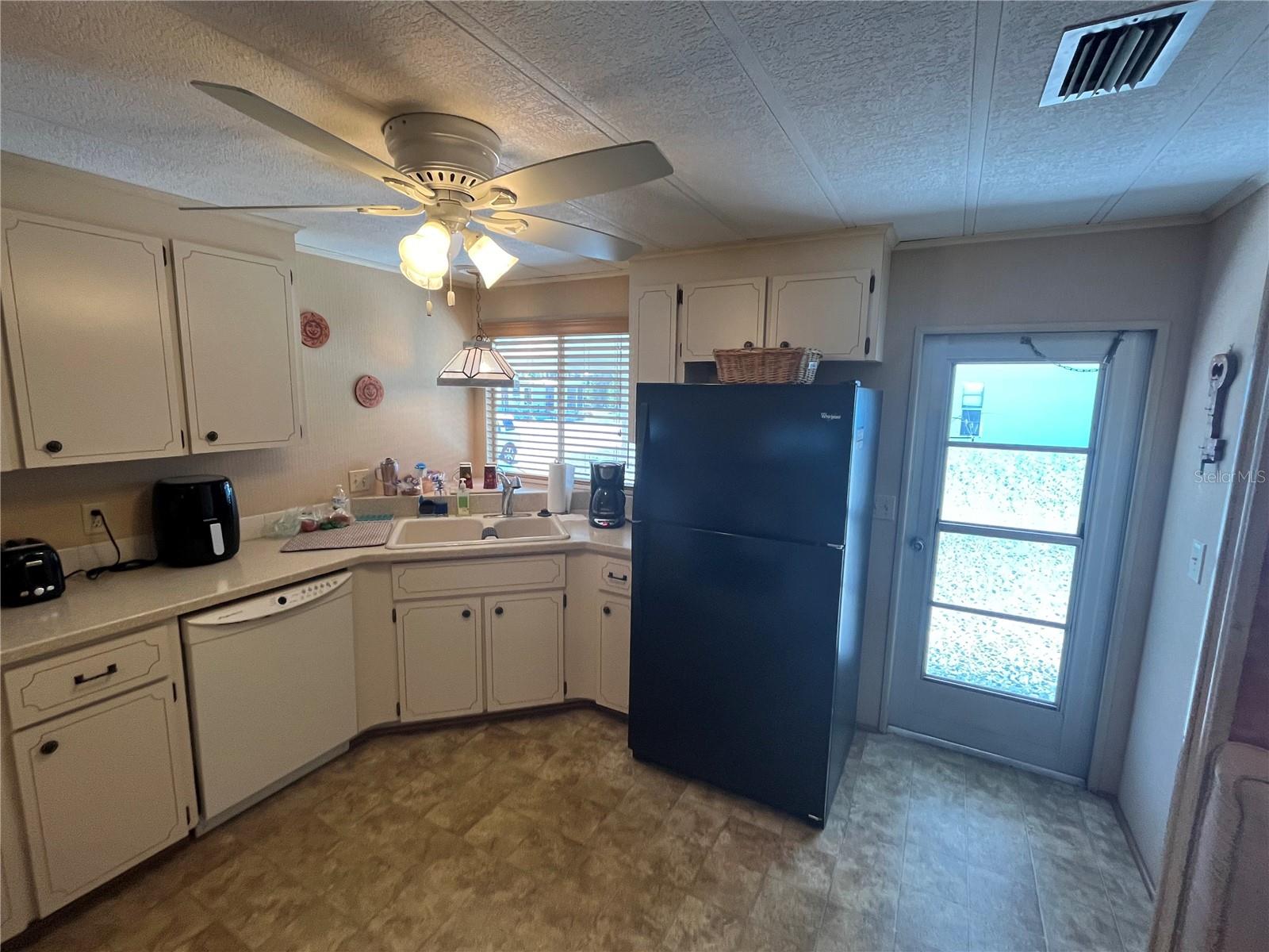 VENICE ISLE - Residential