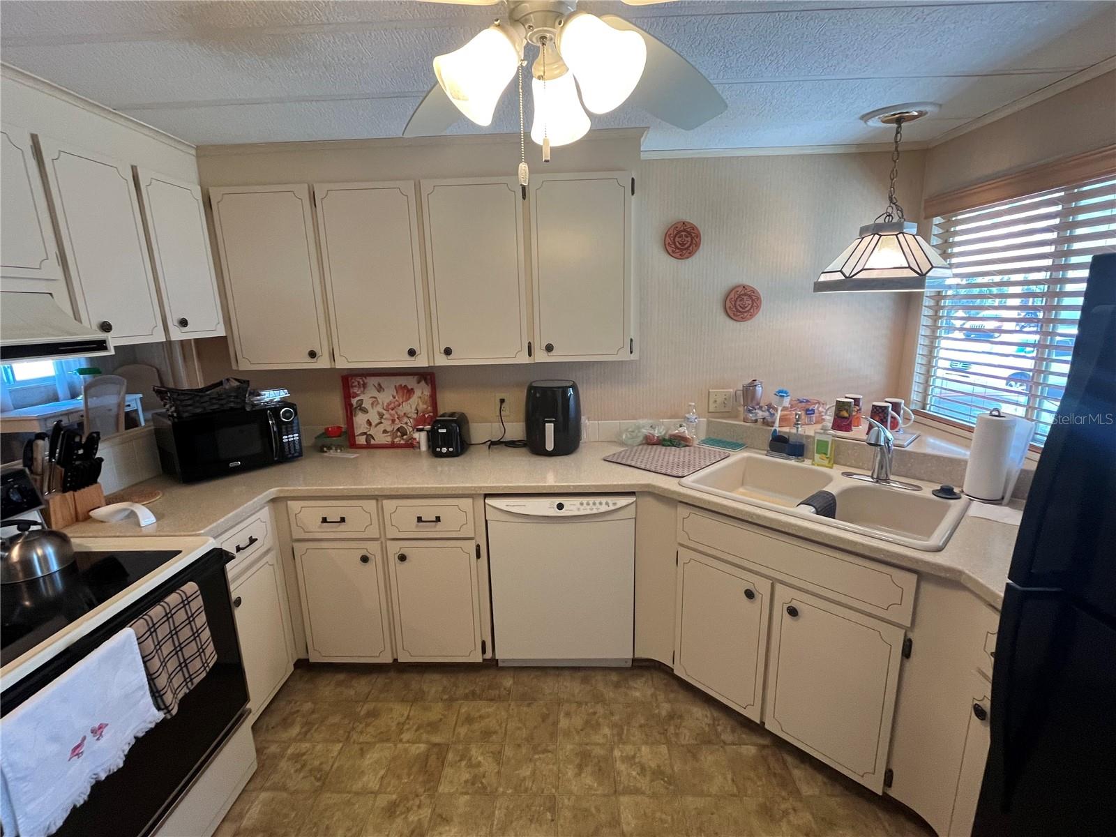 VENICE ISLE - Residential