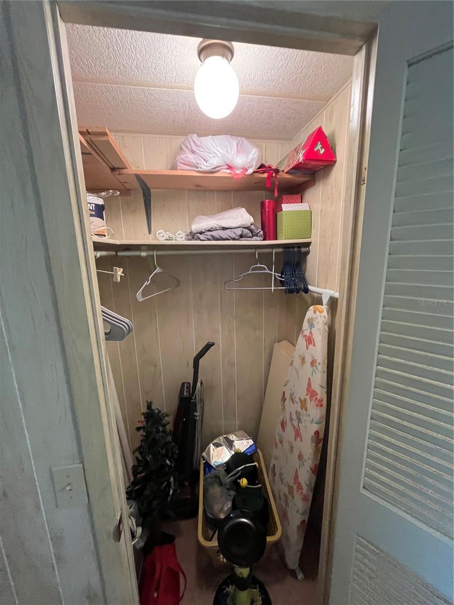 VENICE ISLE - Residential