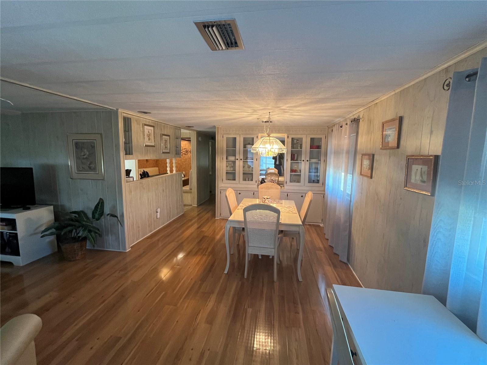 VENICE ISLE - Residential