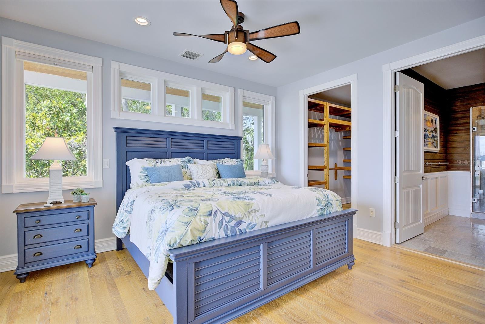 CHILDS BAY - Residential