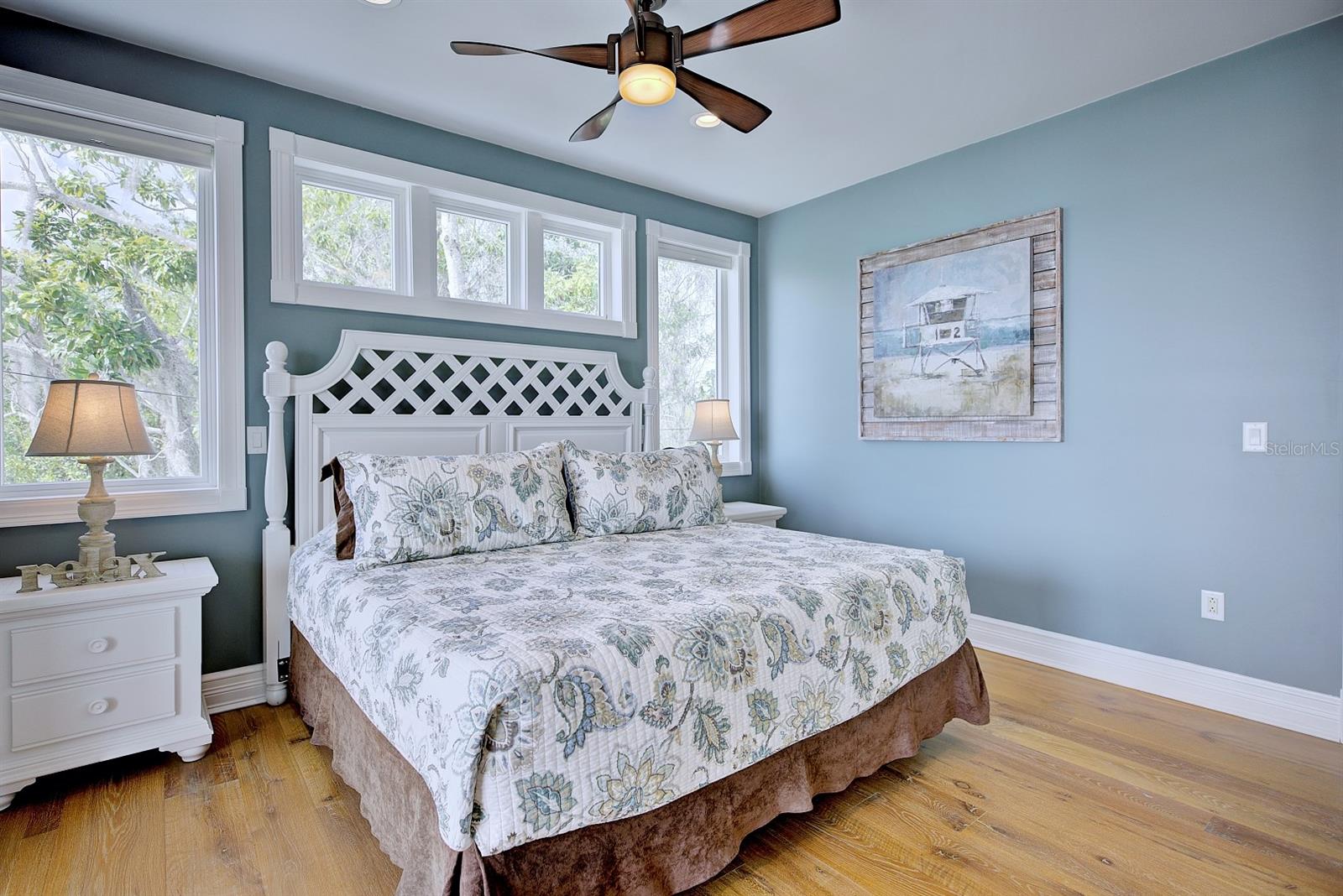 CHILDS BAY - Residential