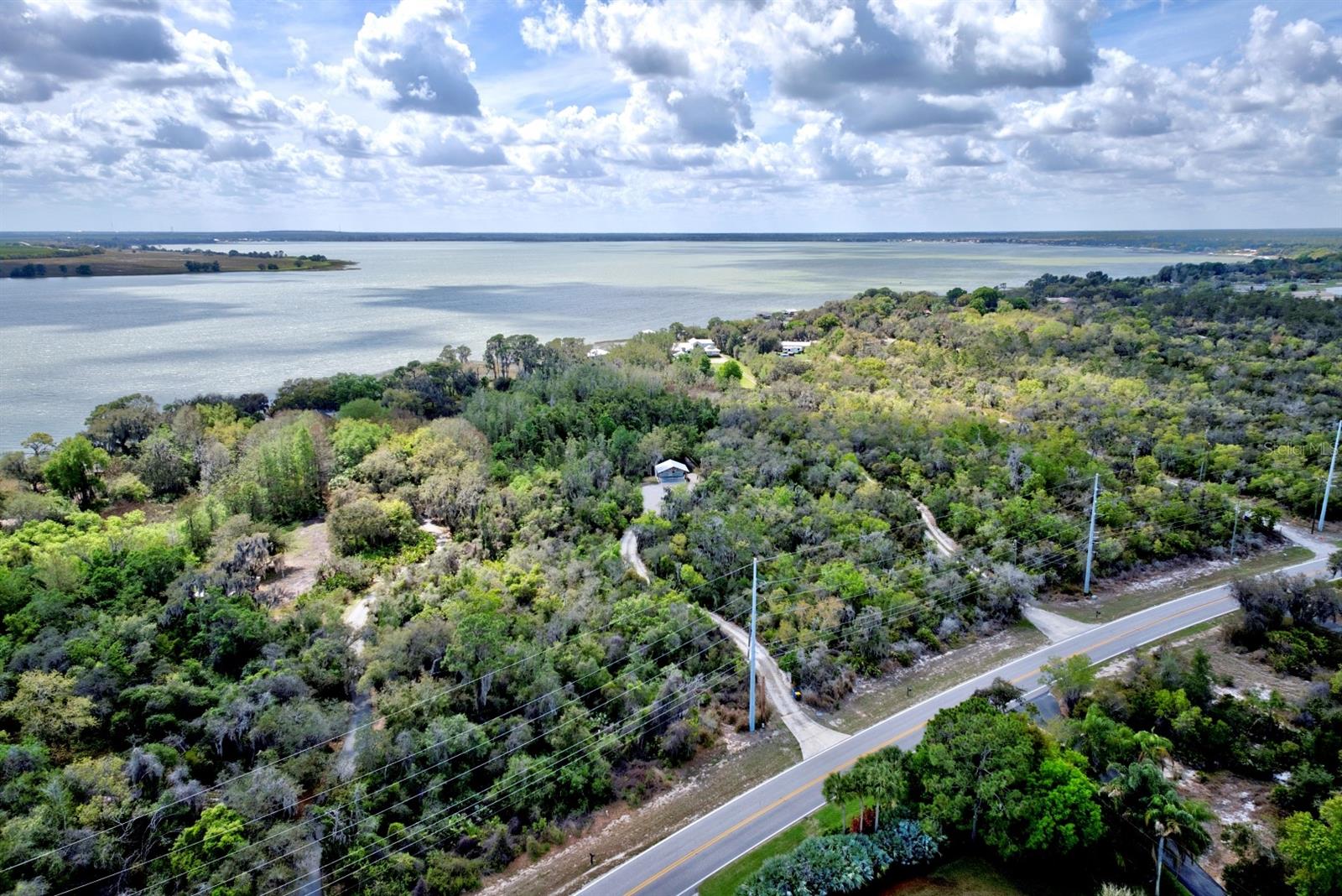 CHILDS BAY - Residential