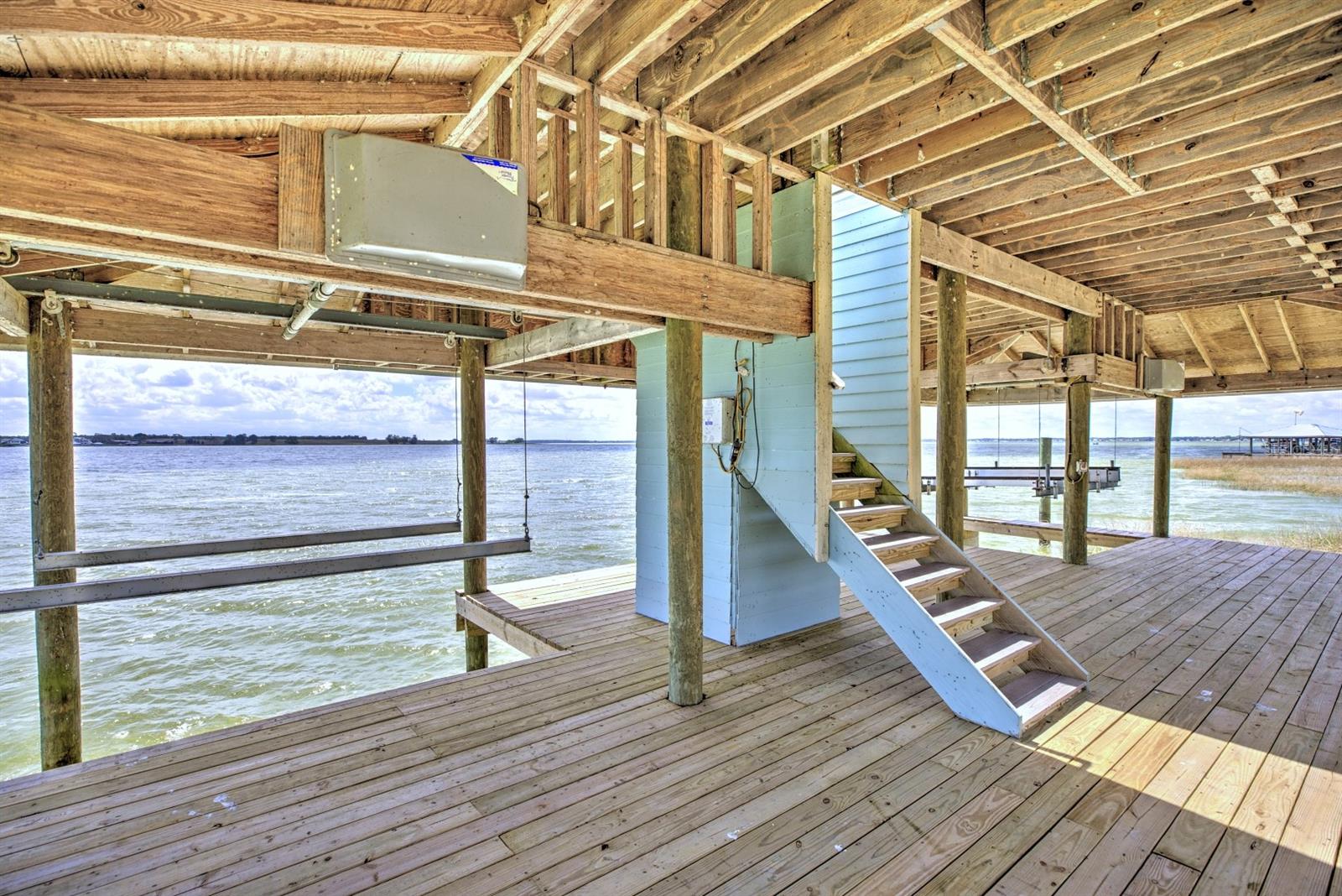 CHILDS BAY - Residential