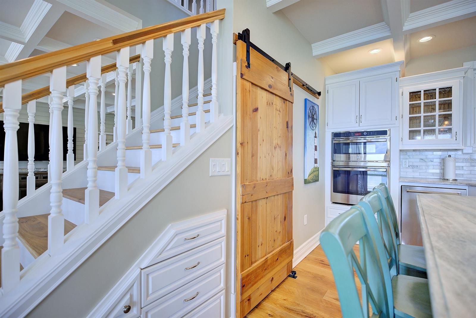 CHILDS BAY - Residential