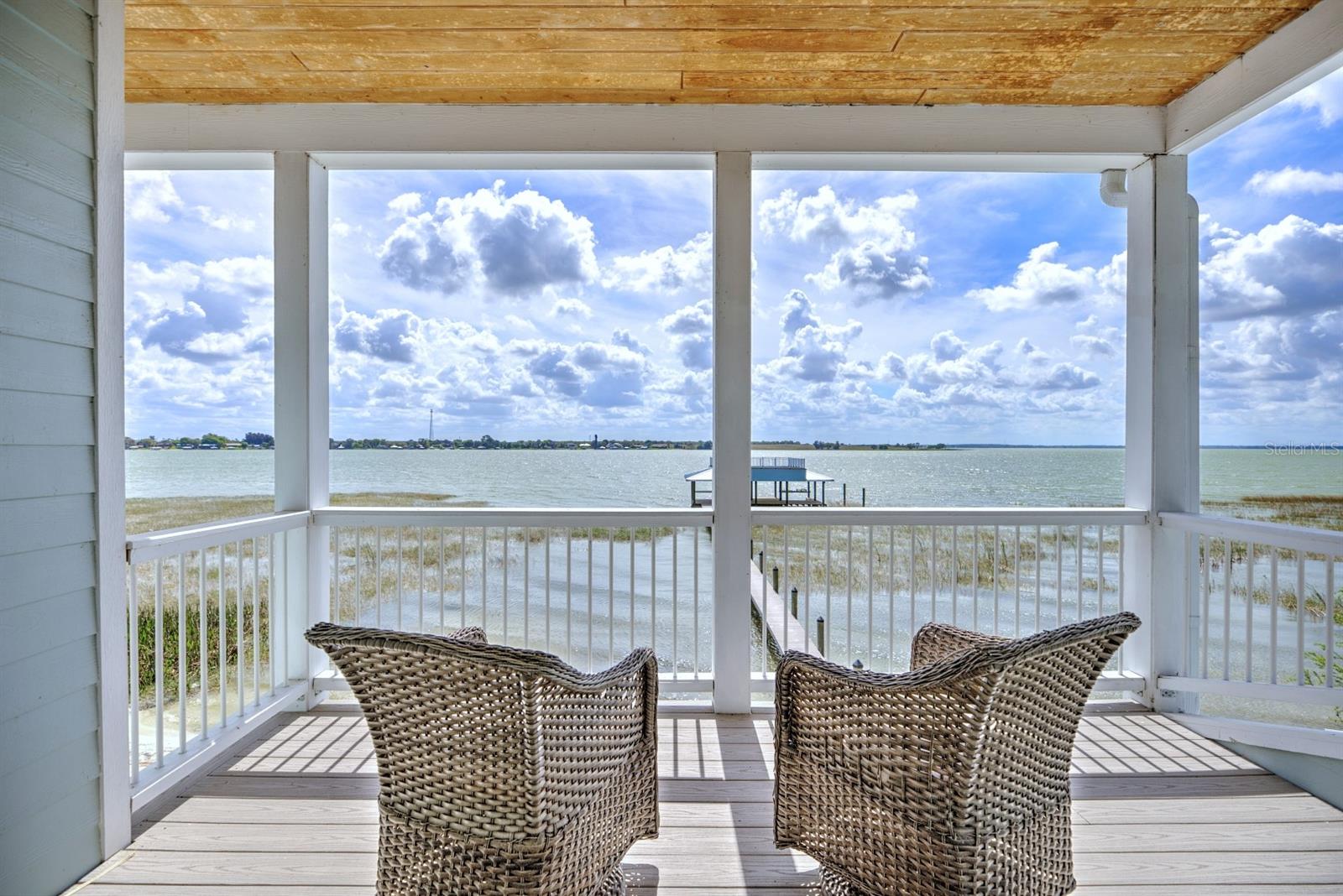 CHILDS BAY - Residential