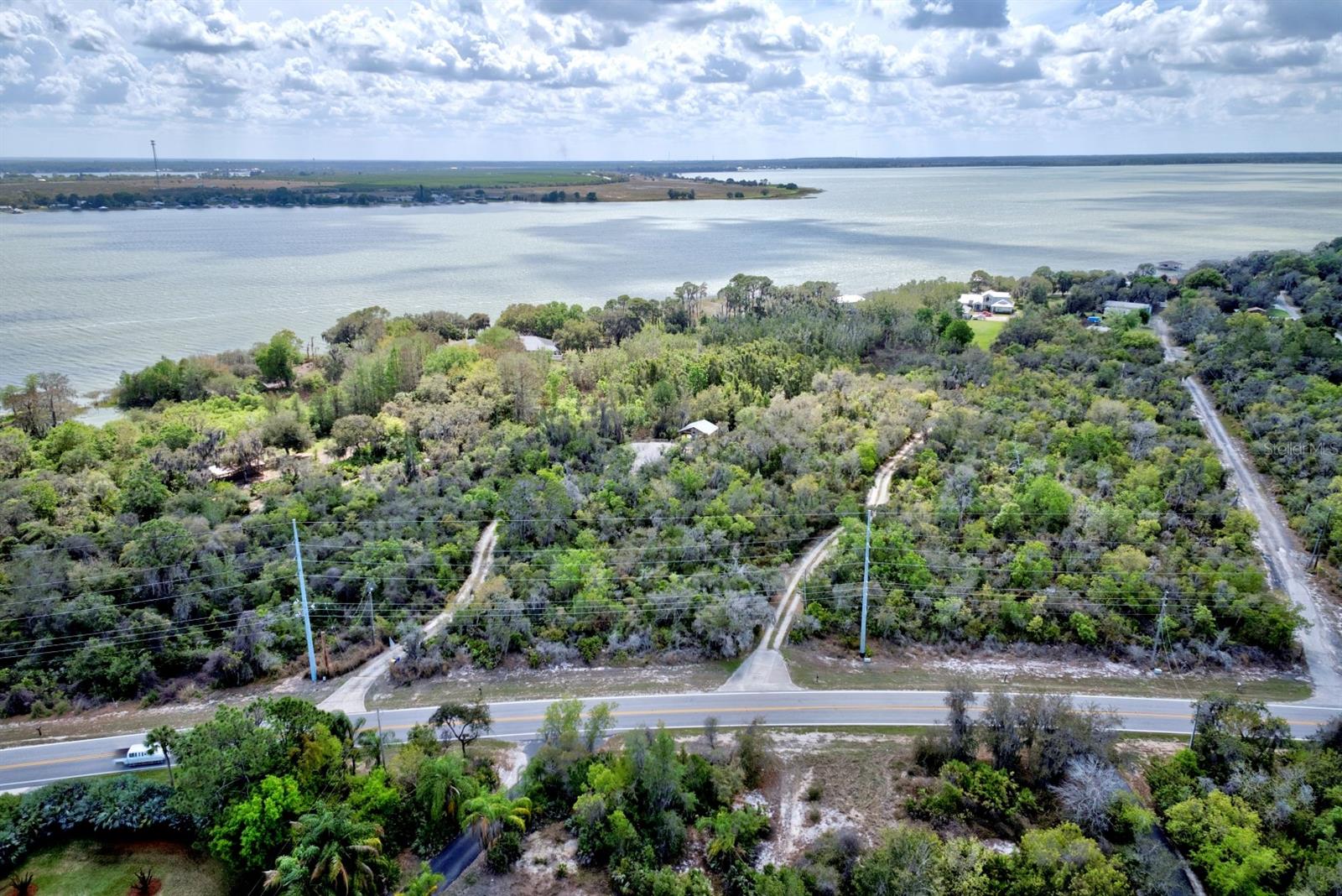 CHILDS BAY - Residential