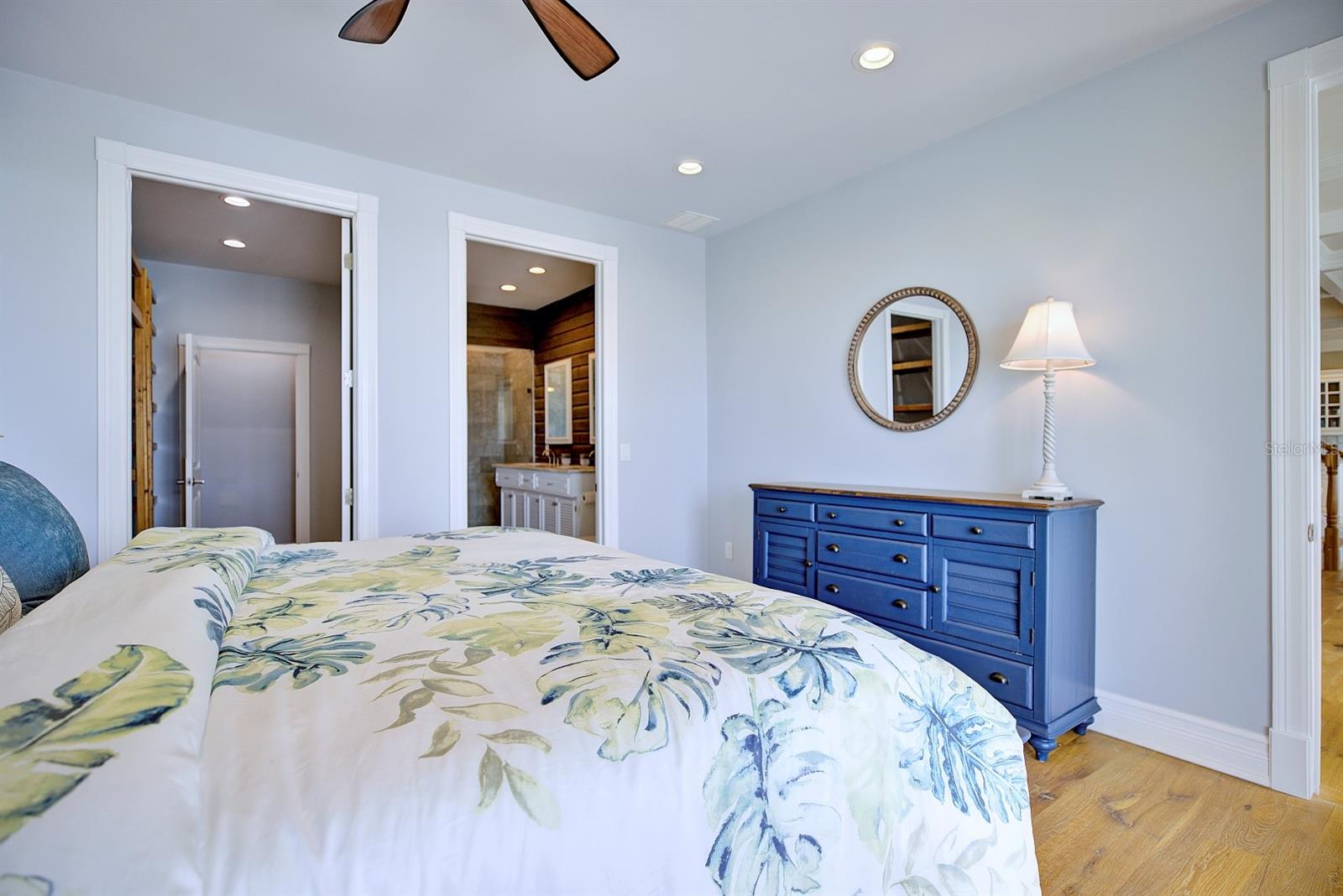 CHILDS BAY - Residential